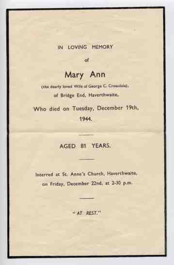 MaryPollyFuneral.jpg - 10Kb