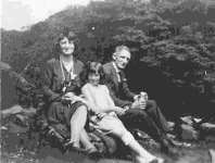 Joyce with Walter and Maud